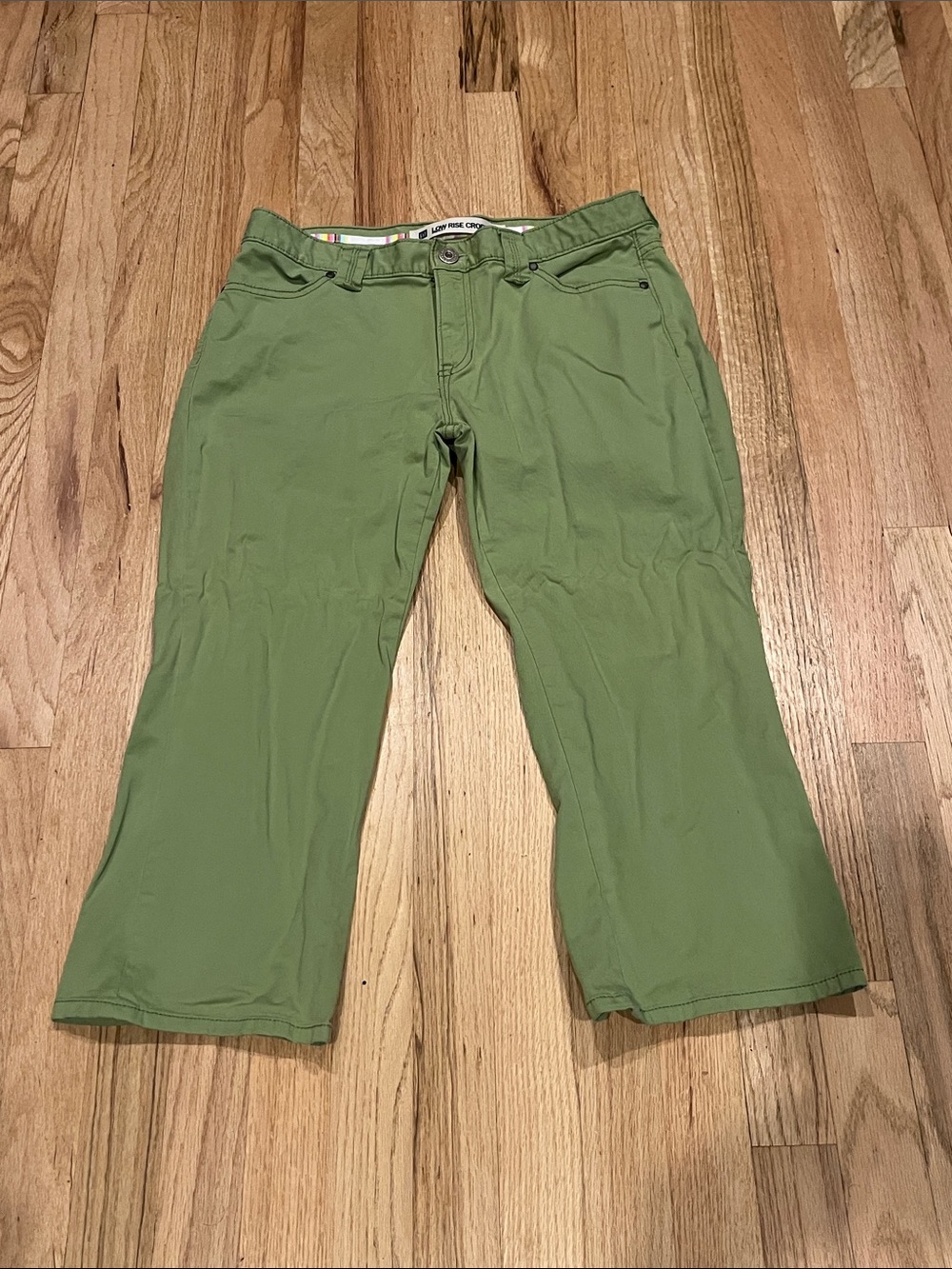 GAP Olive Green Cropped Women's Pants